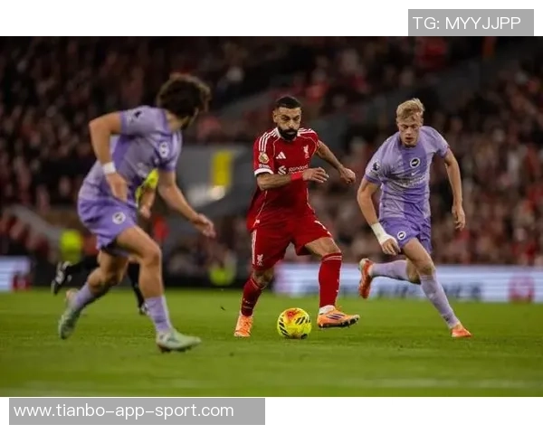 西汉姆联本赛季英超表现低迷仅领先25分钟却成功摆脱垫底困境 西汉姆联本赛季英超表现低迷仅领先25分钟却成功摆脱垫底困境